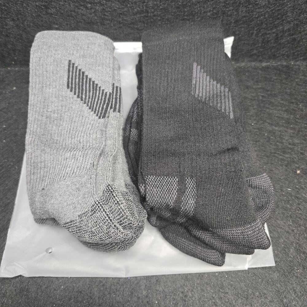 NEW Unbranded Men's 6 Pack (3) Black (3)Gray Medium/Large Crew Socks Mid-Calf